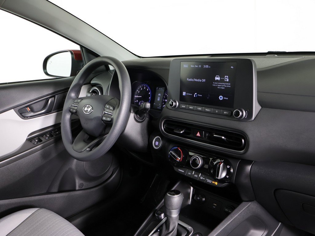 Used 2023 Hyundai Kona SEL image 23