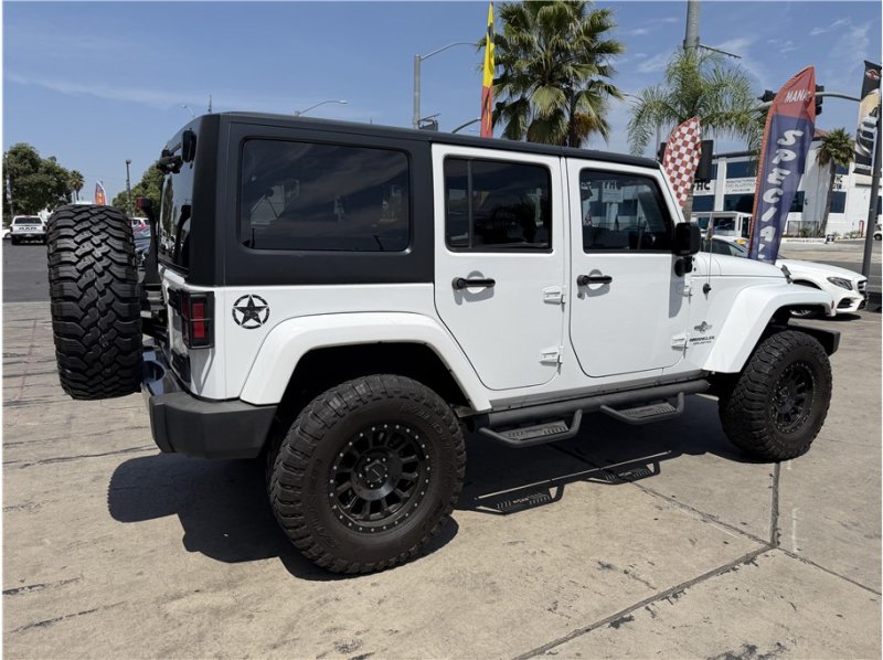 Used 2015 Jeep Wrangler Unlimited Sport AWD/4WD image 46