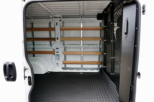 Used 2025 RAM ProMaster 2500 w/ U-Haul Equipment Group FWD image 15