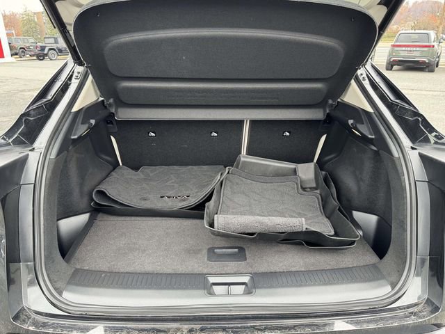 Used 2023 Nissan Ariya AWD image 13