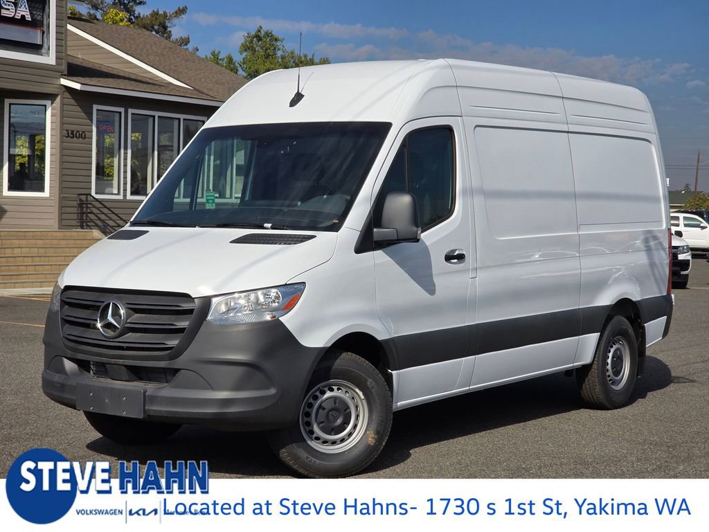 Used 2024 Mercedes-Benz Sprinter 144 Cargo image 1