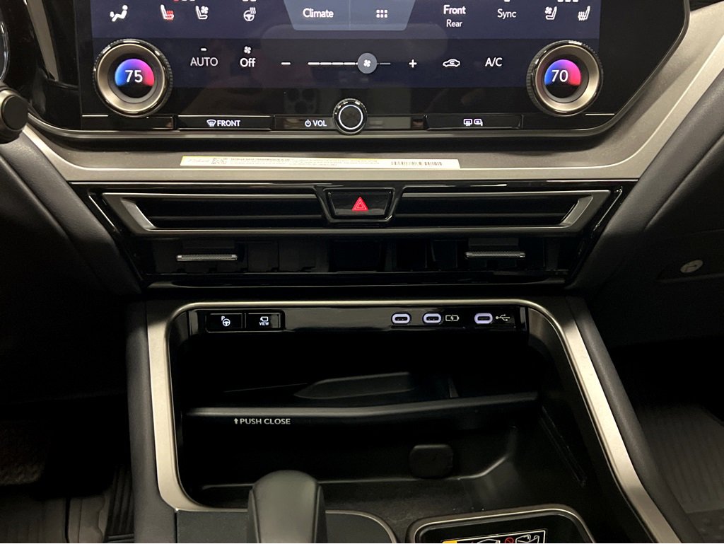 Used 2025 Lexus TX 350 AWD image 17