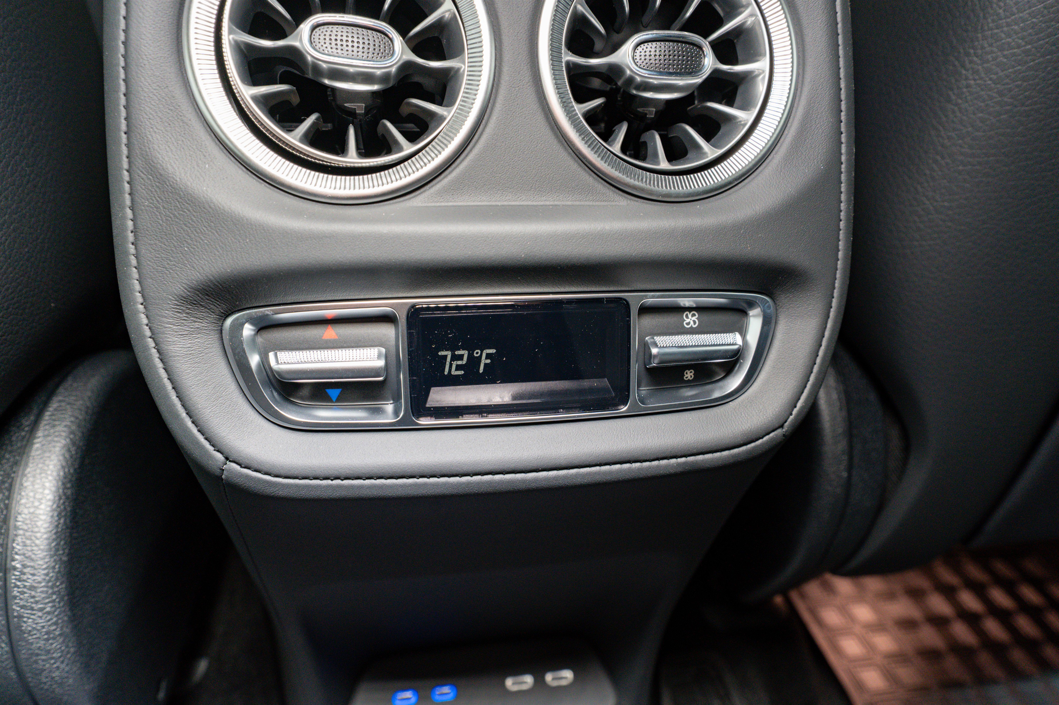 Used 2025 Mercedes-Benz G 63 AMG AMG G 63 image 40