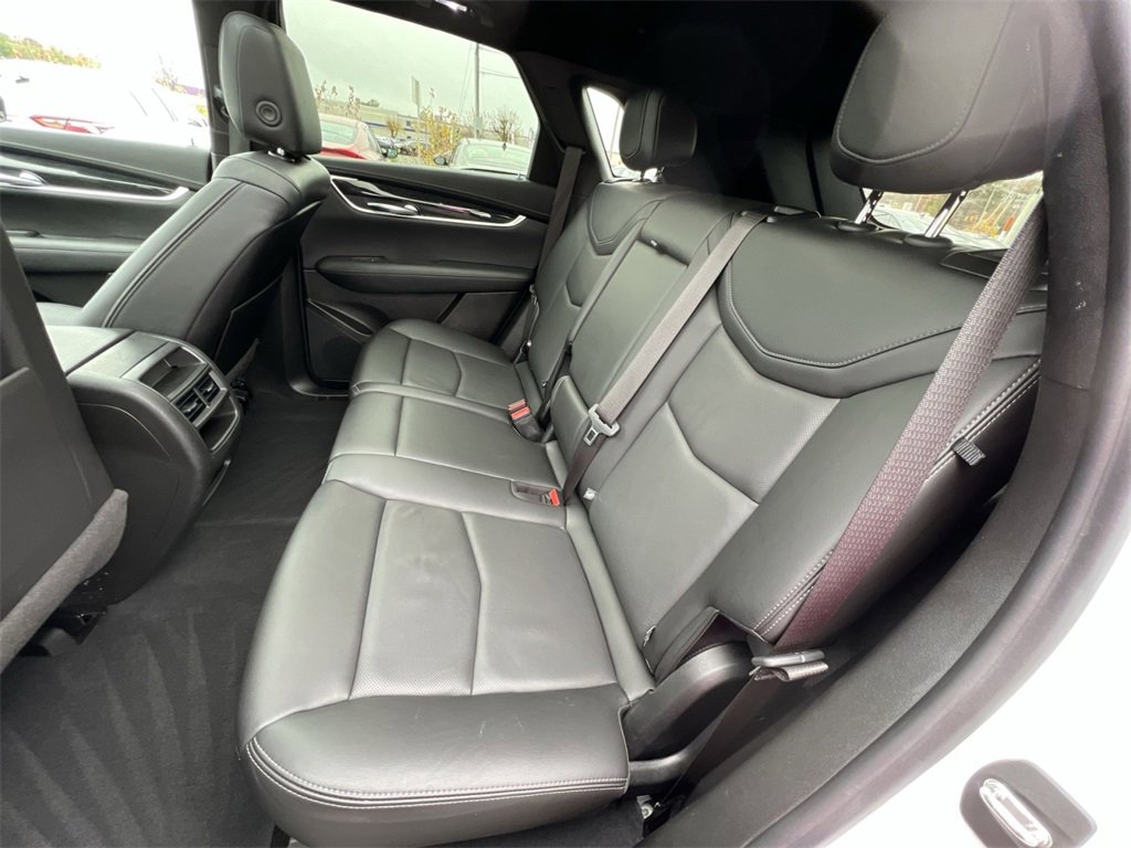 Used 2022 Cadillac XT5 Premium Luxury image 23