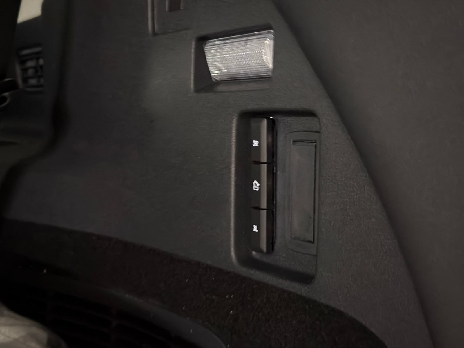 New 2026 Lincoln Aviator AWD image 10