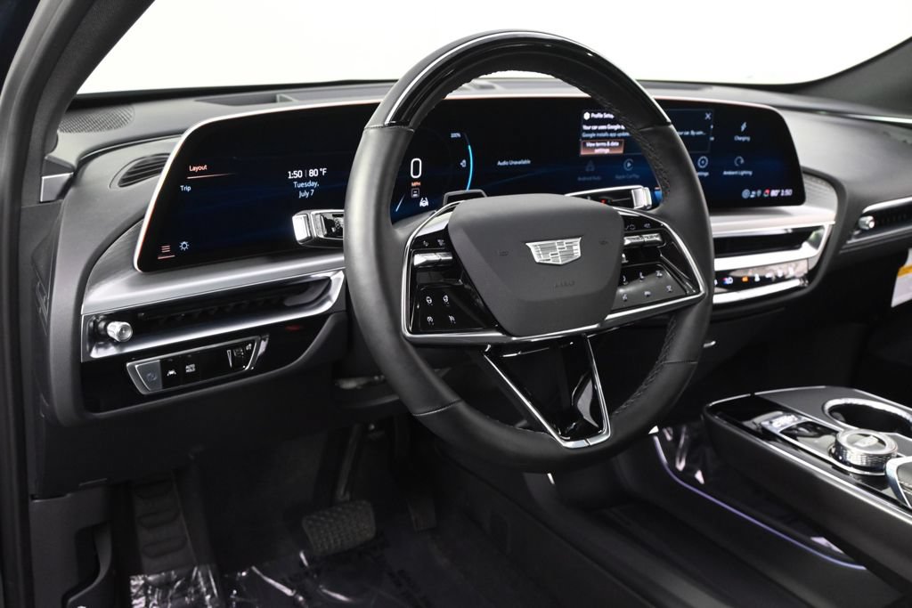New 2026 Cadillac Lyriq Premium Luxury w/ LPO, Floor Liner Package AWD/4WD image 11