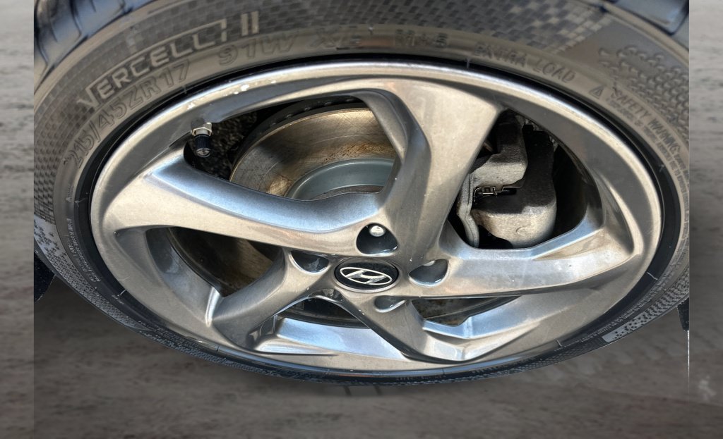 Used 2019 Hyundai Veloster 2.0 FWD image 17