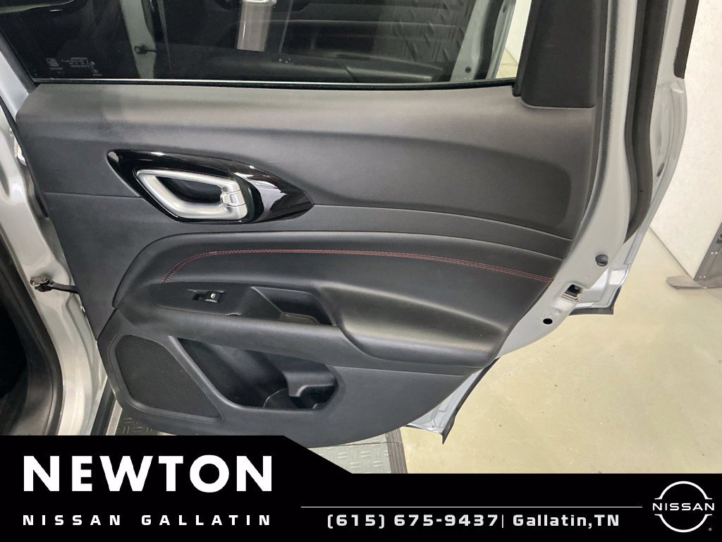 Used 2025 Jeep Compass Trailhawk AWD/4WD image 43