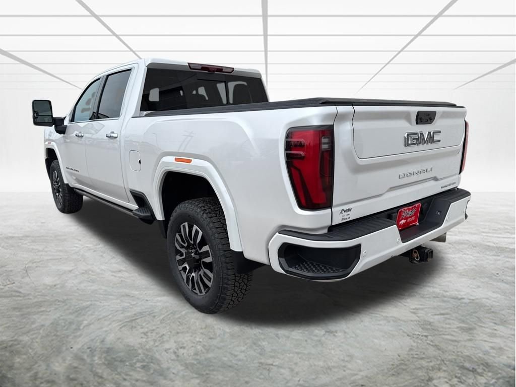 Used 2025 GMC Sierra 3500 Denali Ultimate image 3