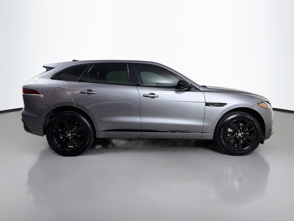 Used 2026 Jaguar F-PACE R-Dynamic S AWD/4WD image 4