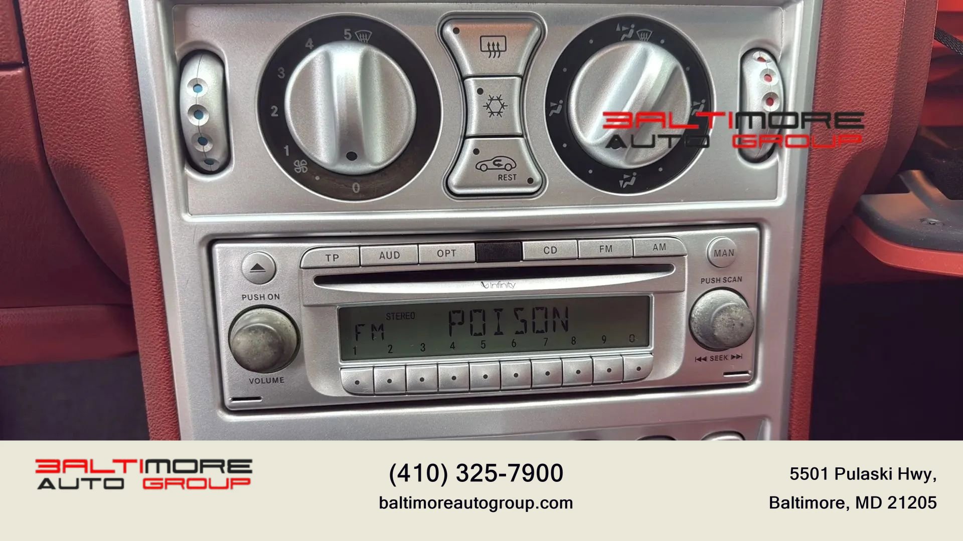 Used 2007 Chrysler Crossfire Limited image 22