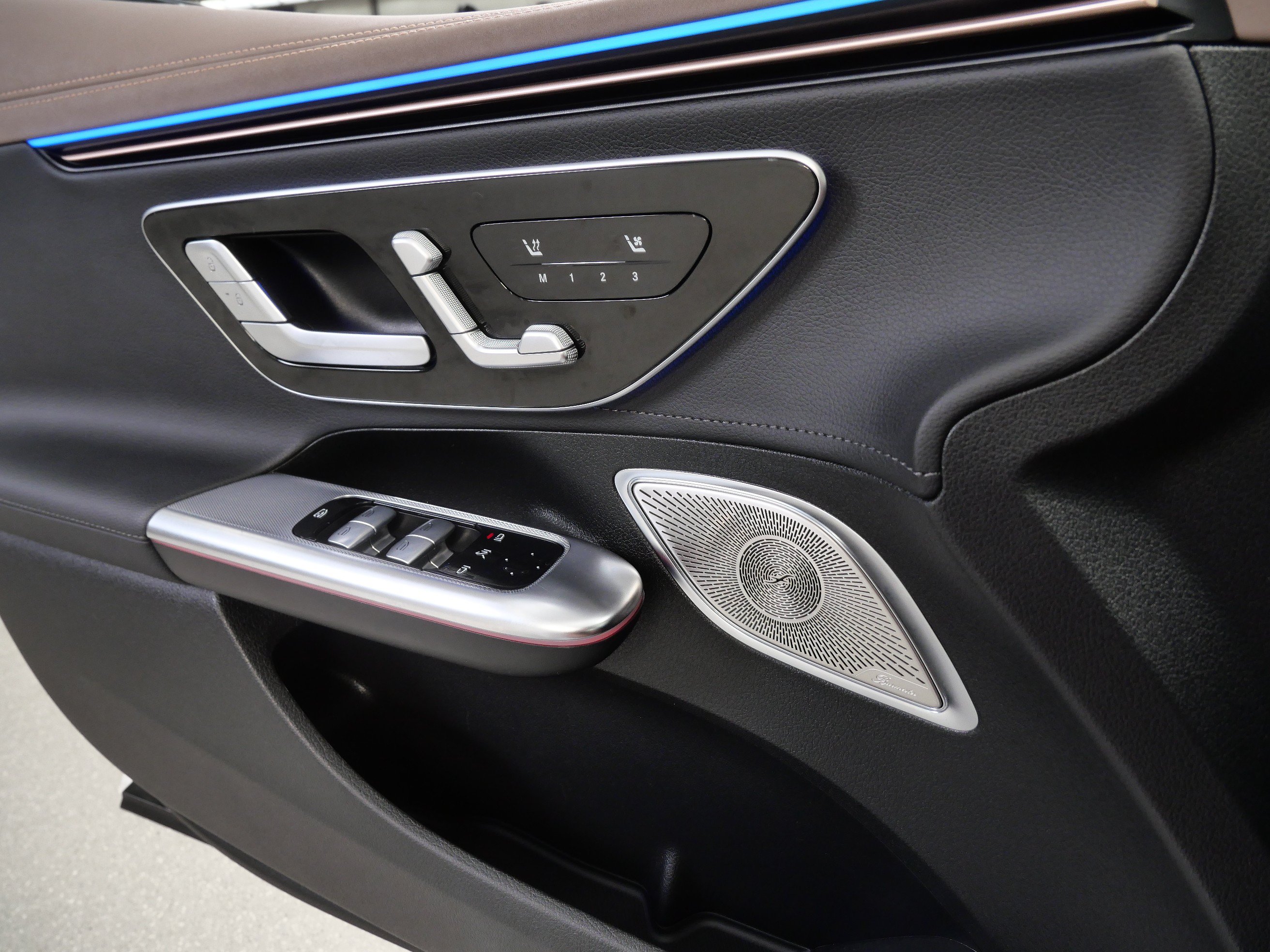 Certified 2023 Mercedes-Benz EQE 350+ 4MATIC Sedan image 30