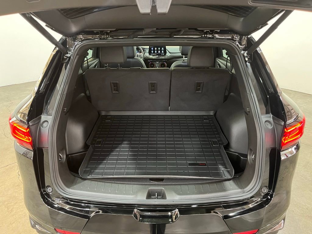 Used 2023 Chevrolet Blazer RS w/ Driver Confidence II Package image 11