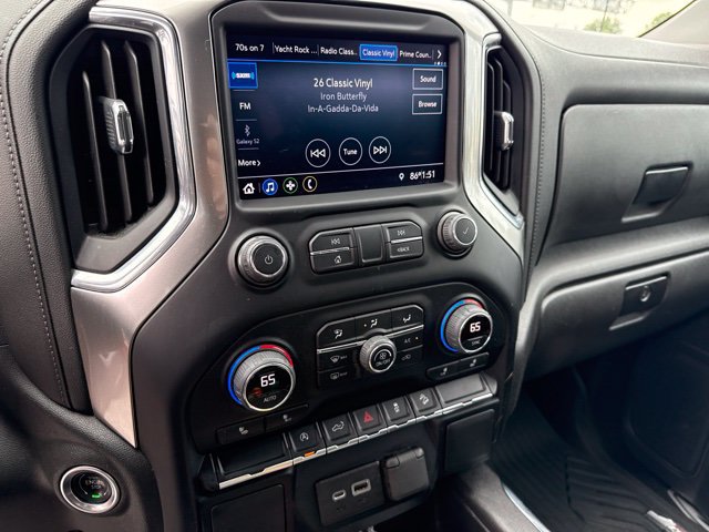 Used 2022 Chevrolet Silverado 1500 RST AWD/4WD image 17