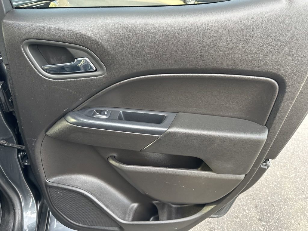 Used 2016 Chevrolet Colorado LT w/ LT Convenience Package image 26