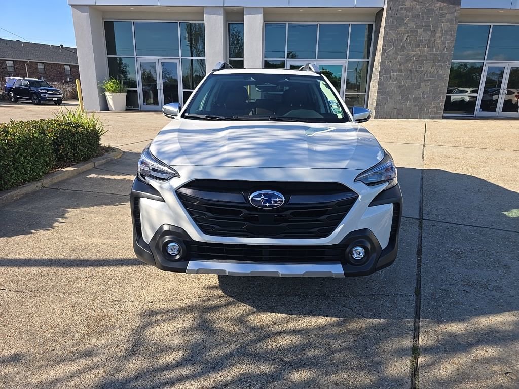Used 2025 Subaru Outback Touring AWD/4WD image 18
