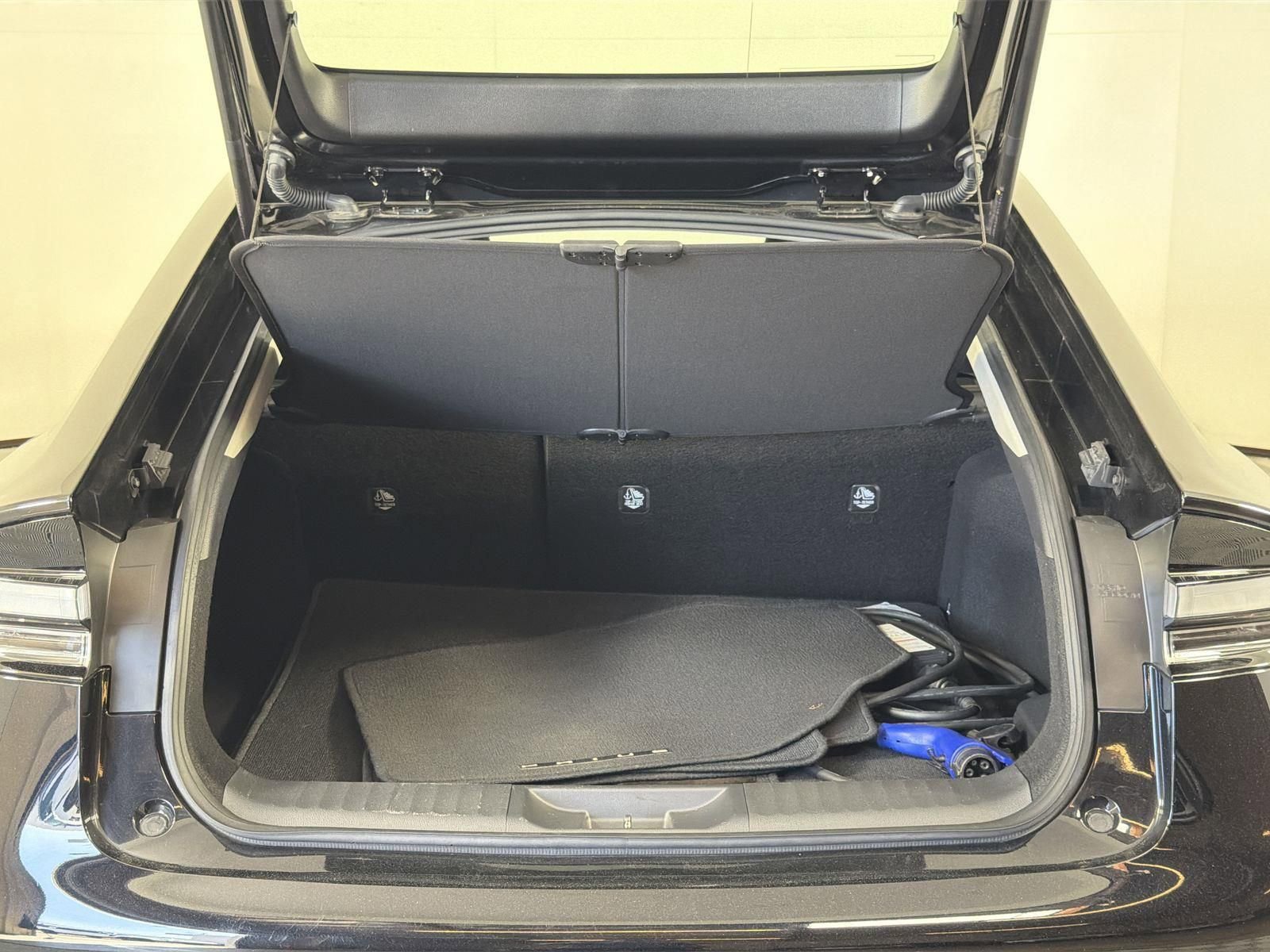 Used 2024 Toyota Prius Prime image 27