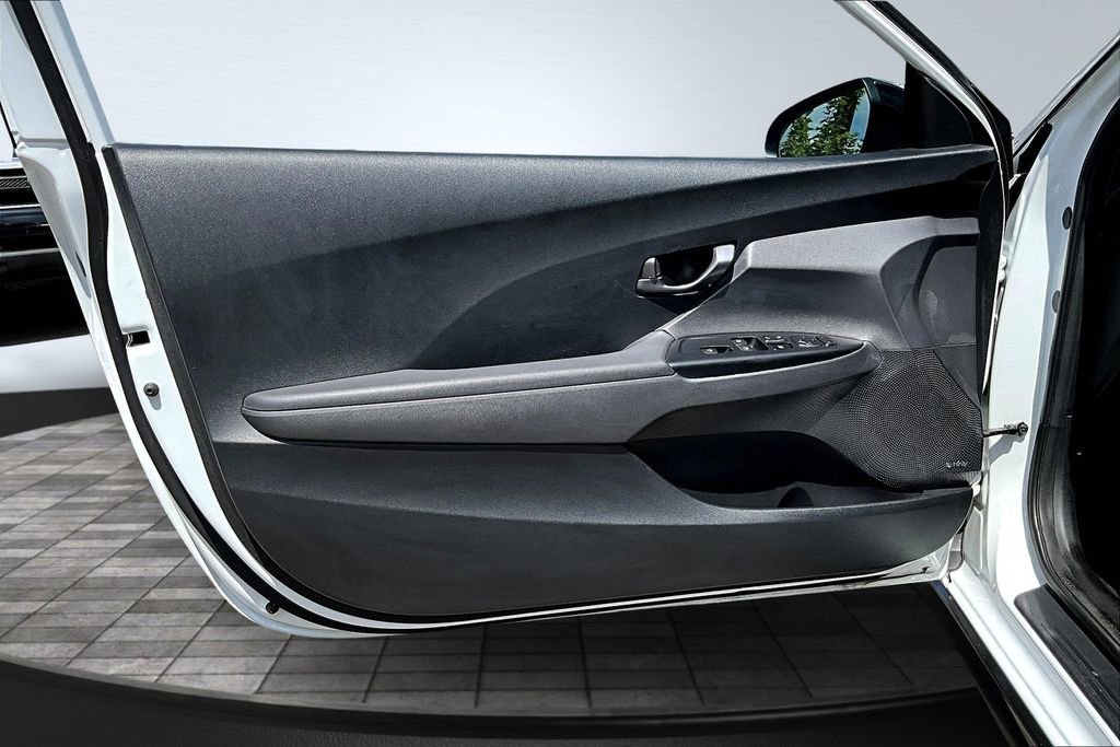 Used 2019 Hyundai Veloster Turbo Ultimate image 23