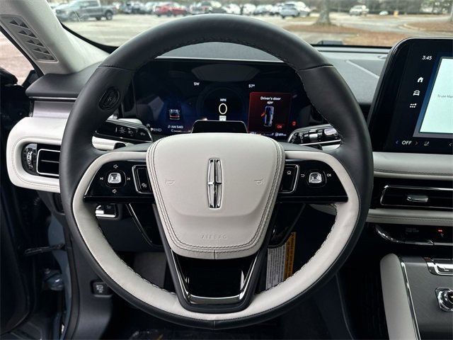 New 2026 Lincoln Aviator AWD image 14