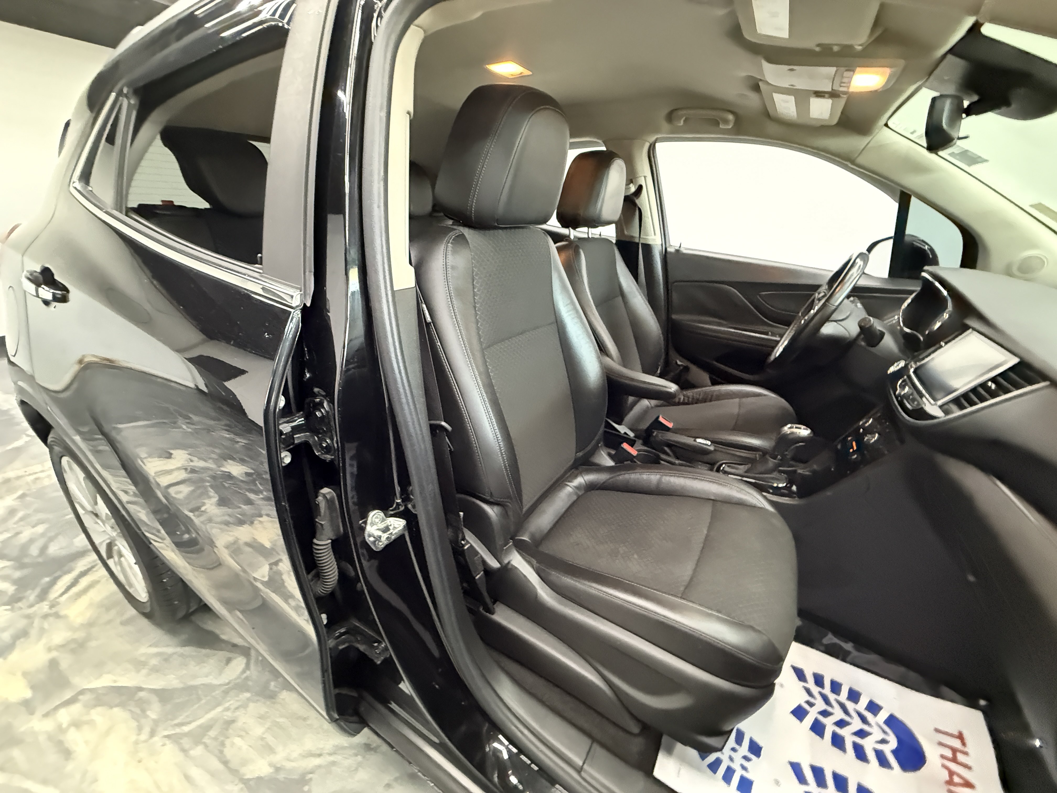 Used 2017 Buick Encore Preferred FWD image 18