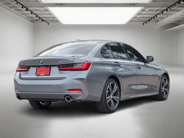 Used 2023 BMW 330i xDrive Sedan w/ Premium Package AWD/4WD image 5