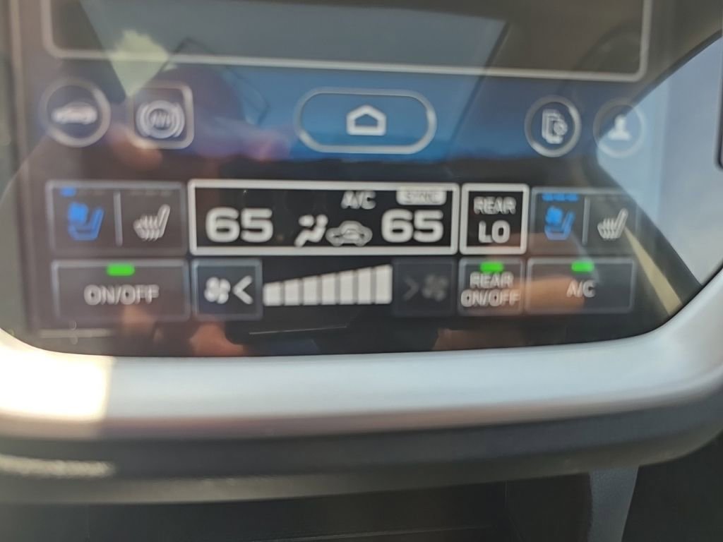 Used 2023 Subaru Ascent Touring AWD/4WD image 22