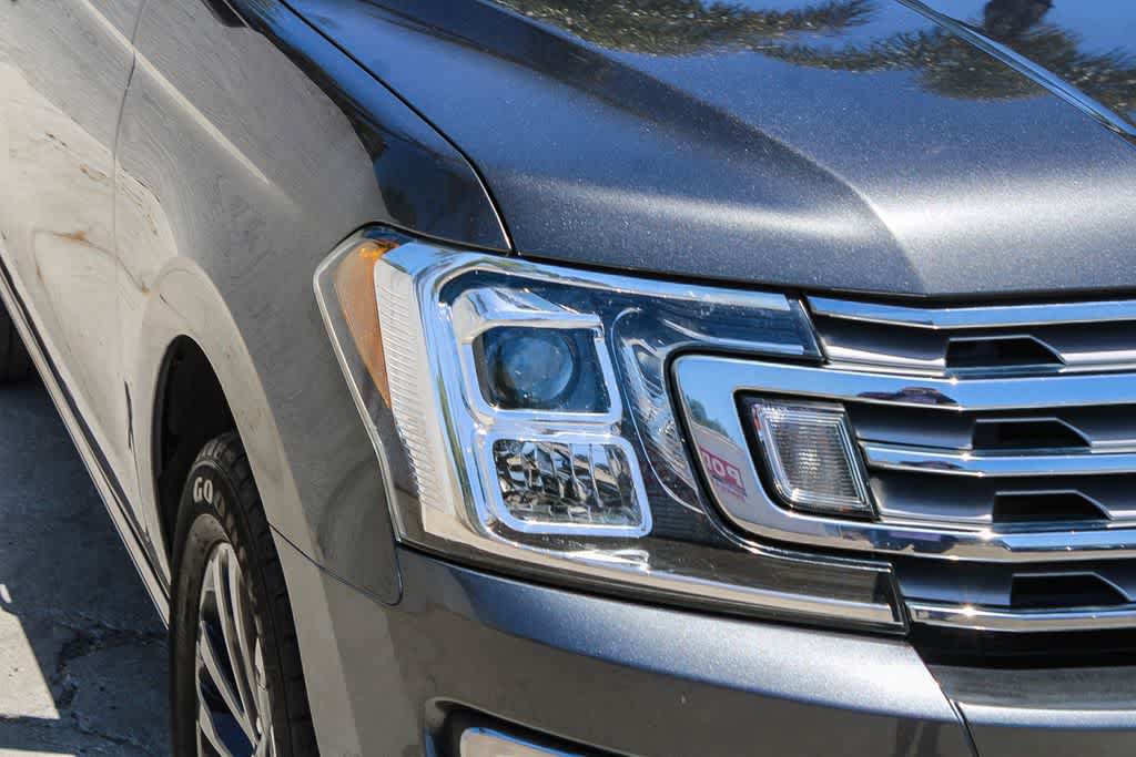 Used 2019 Ford Expedition Max Limited RWD image 4