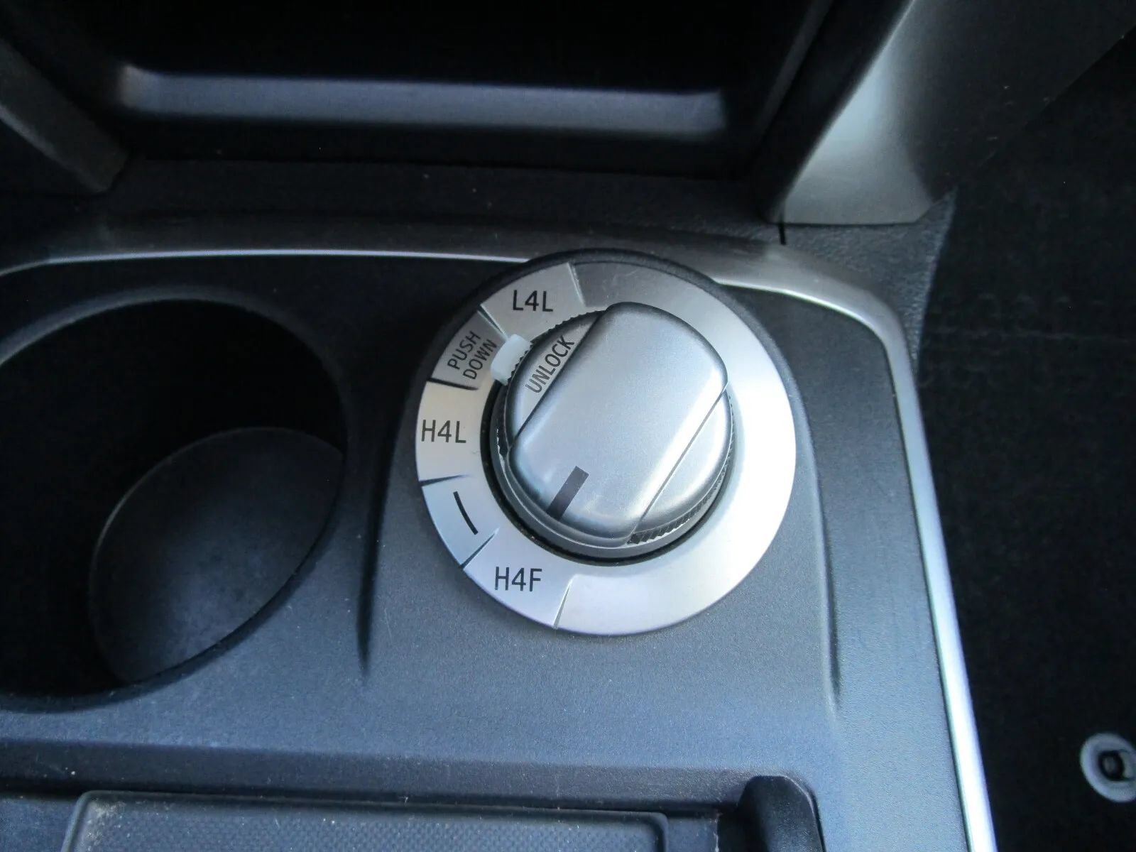 Used 2022 Toyota 4Runner Limited AWD/4WD image 37