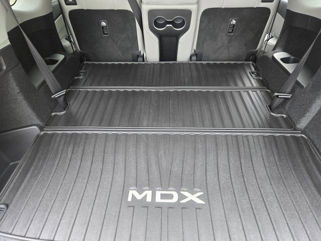 Certified 2026 Acura MDX FWD w/ Technology Package image 32