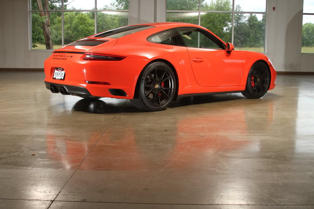 Used 2017 Porsche 911 Carrera GTS RWD image 6