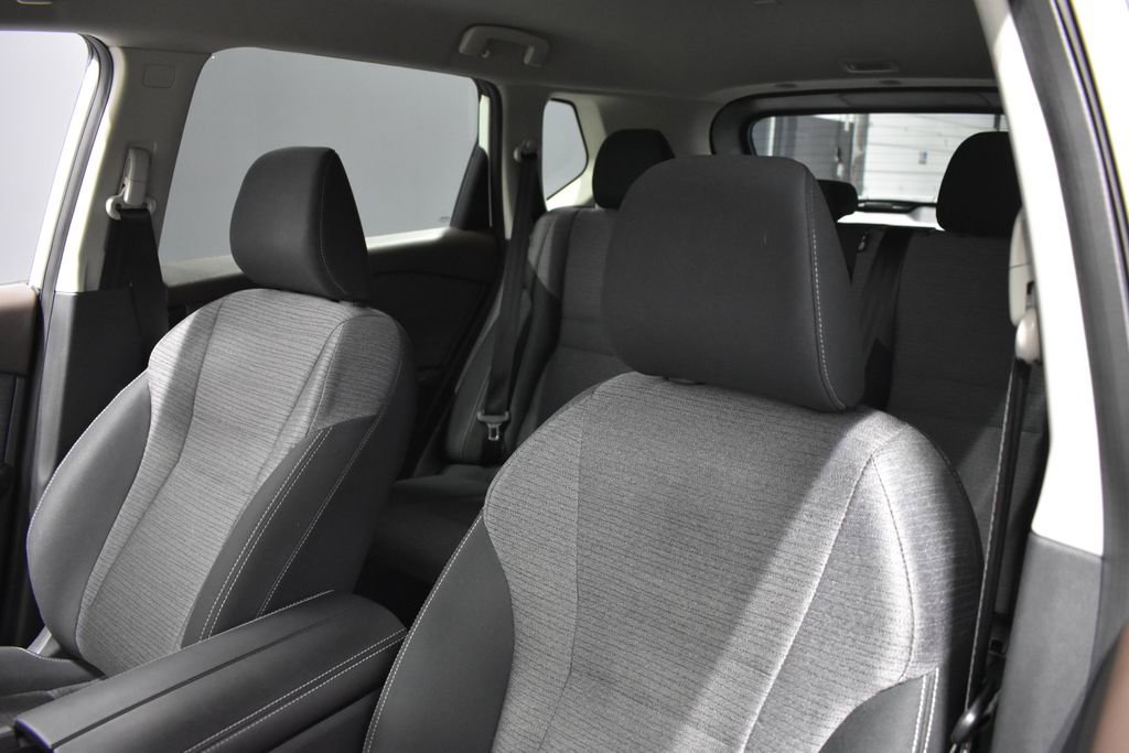 Certified 2023 Nissan Rogue SV image 16