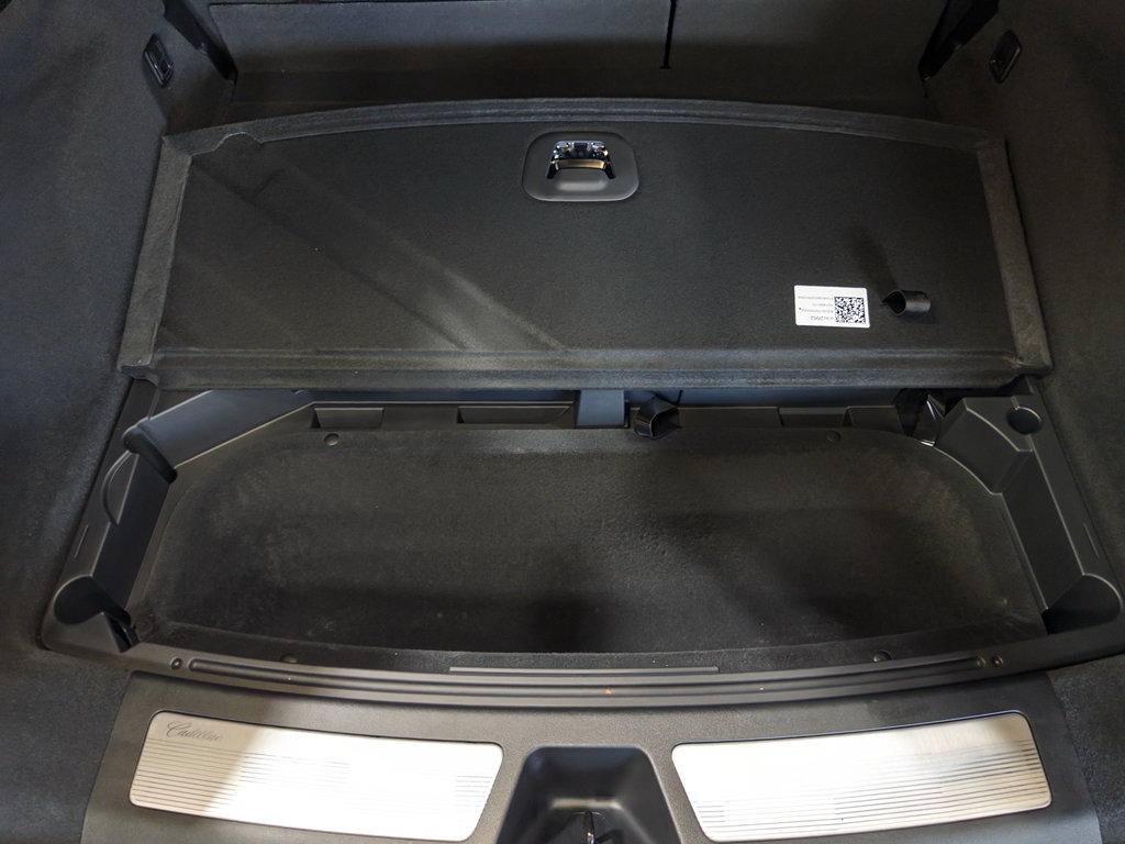 Used 2024 Cadillac Lyriq Tech RWD image 27