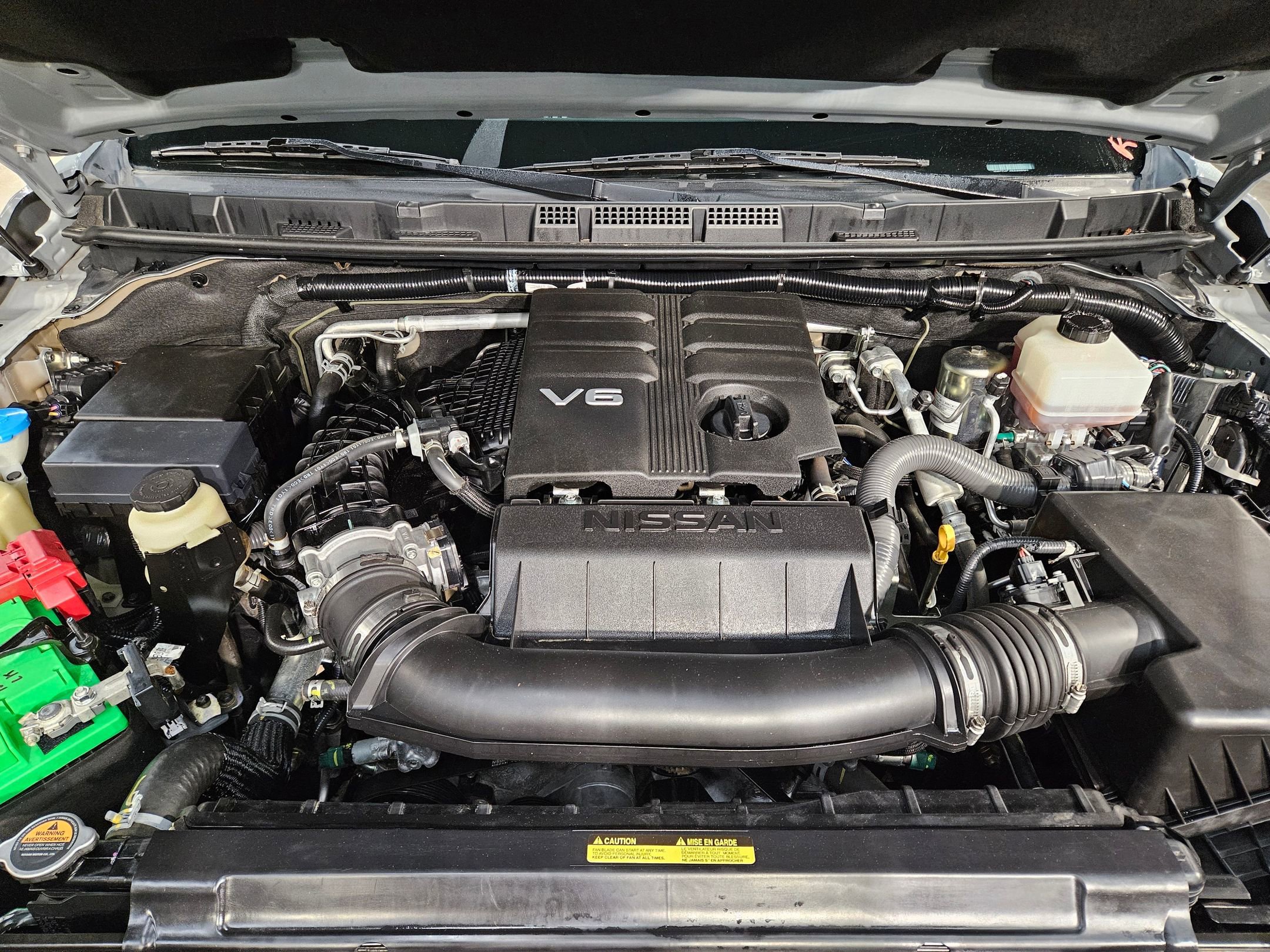 Used 2022 Nissan Frontier Pro-X RWD image 19