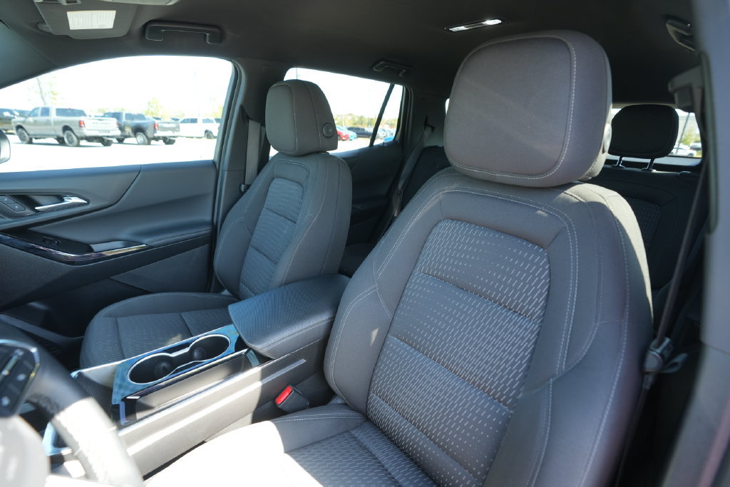 Used 2025 Chevrolet Equinox LT w/ Midnight Edition FWD image 40