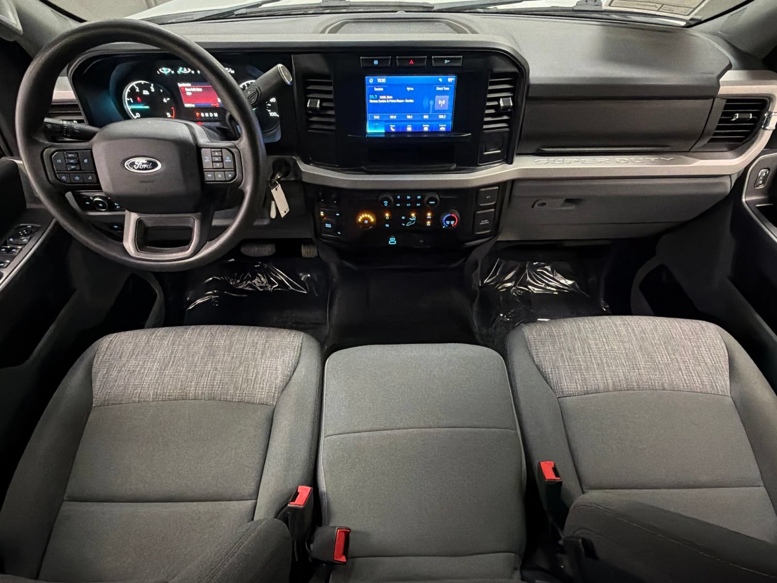 Used 2023 Ford F250 XLT AWD/4WD image 36