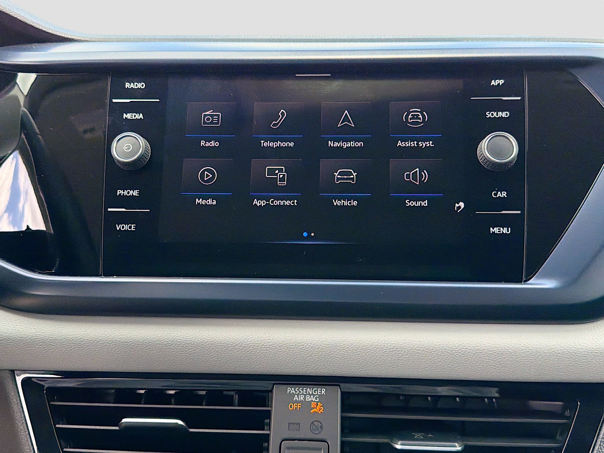 Used 2022 Volkswagen Taos SE image 27