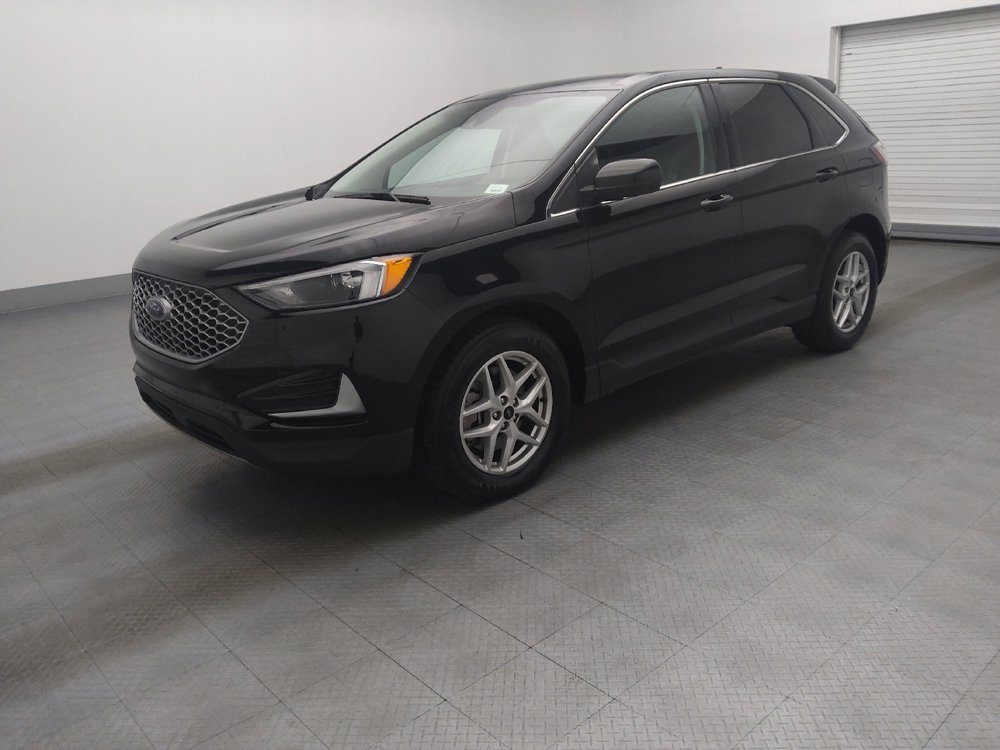 Used 2023 Ford Edge SEL image 2