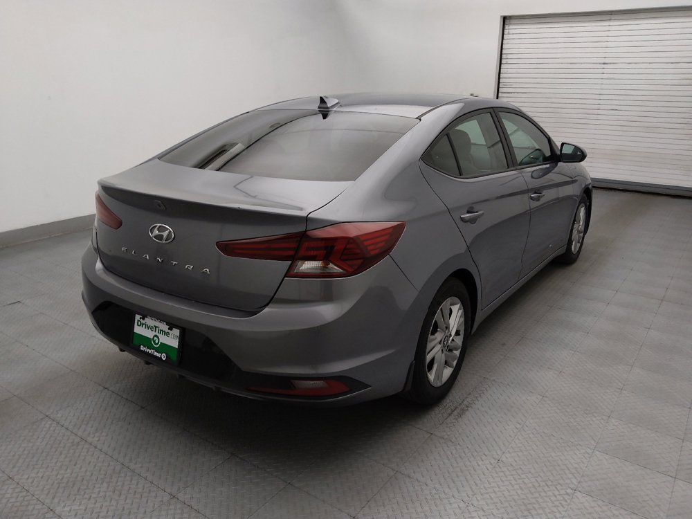 Used 2019 Hyundai Elantra Value Edition FWD image 9