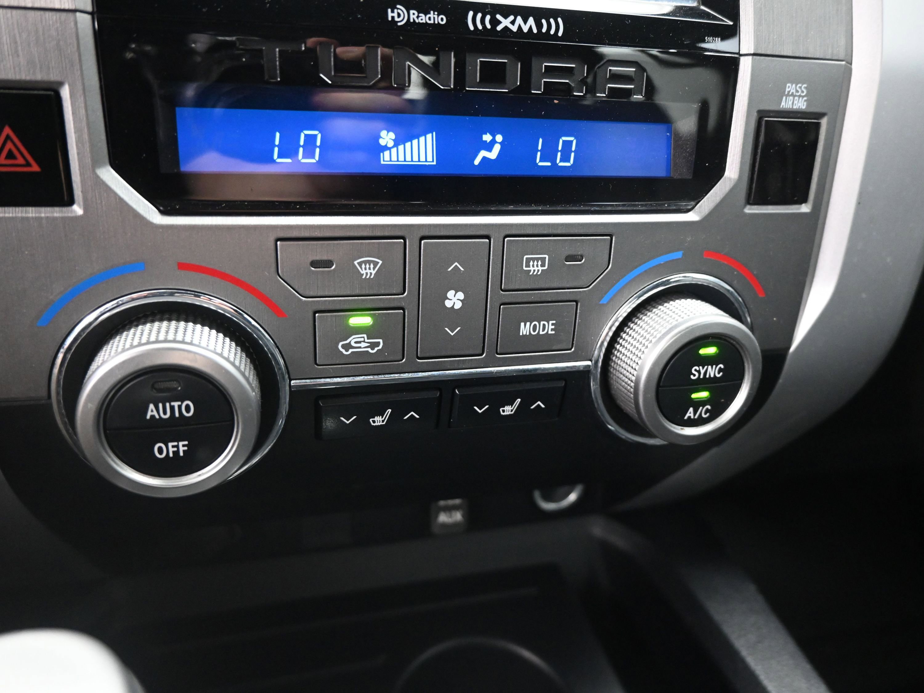 Used 2018 Toyota Tundra Limited AWD/4WD image 14