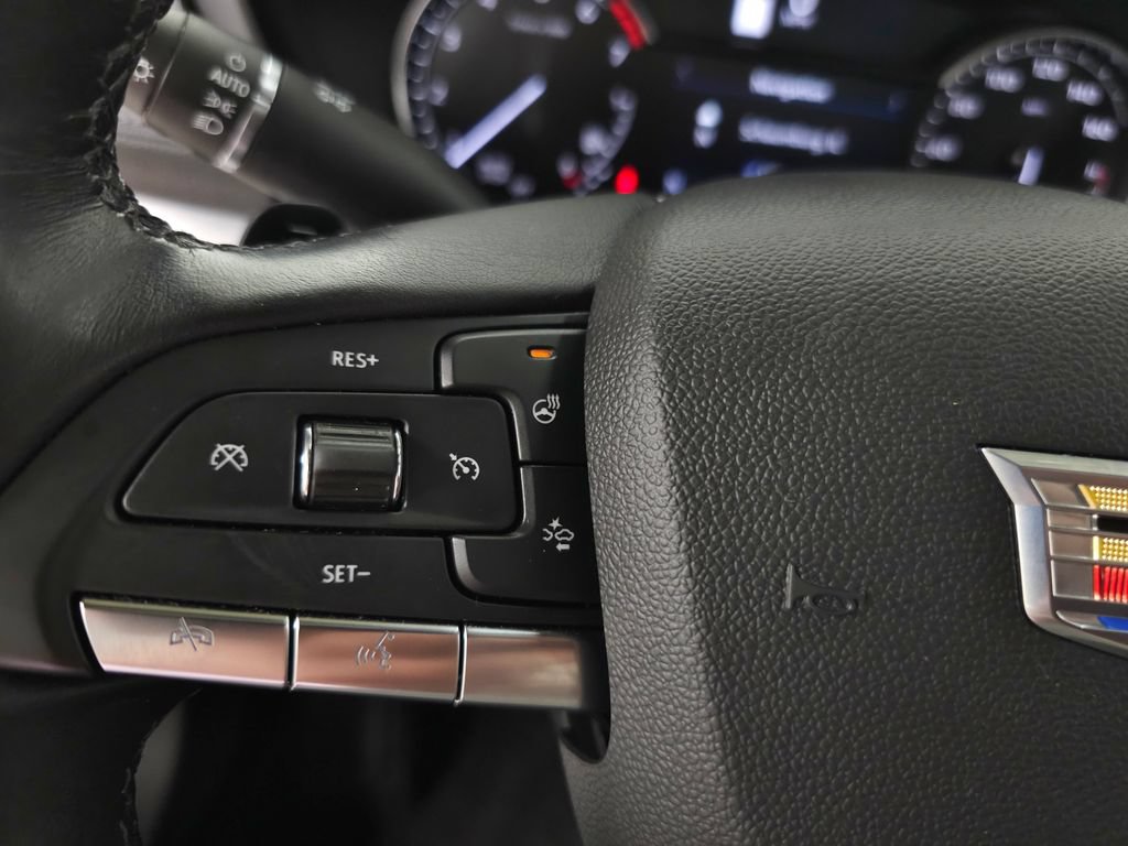 Used 2023 Cadillac XT4 Premium Luxury AWD/4WD image 22