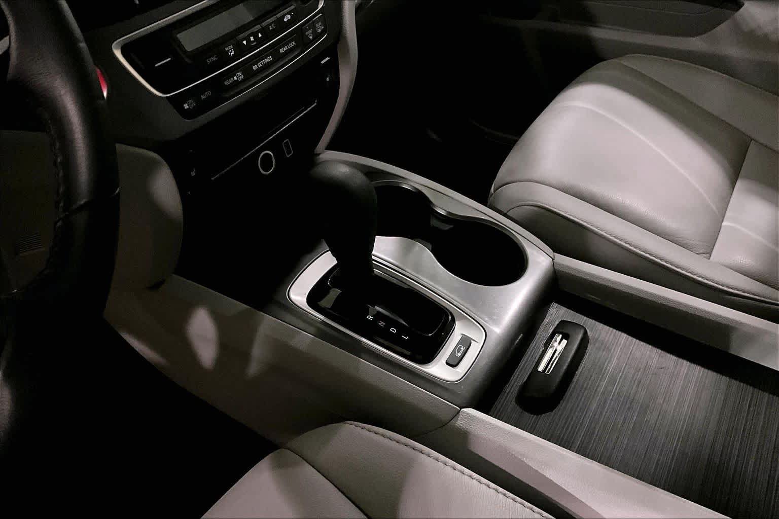 Used 2019 Honda Pilot EX-L image 16