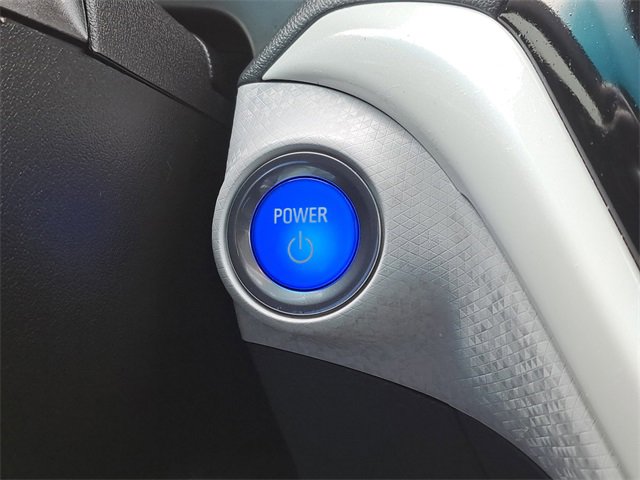 Used 2017 Chevrolet Bolt Premier w/ Driver Confidence II Package image 20