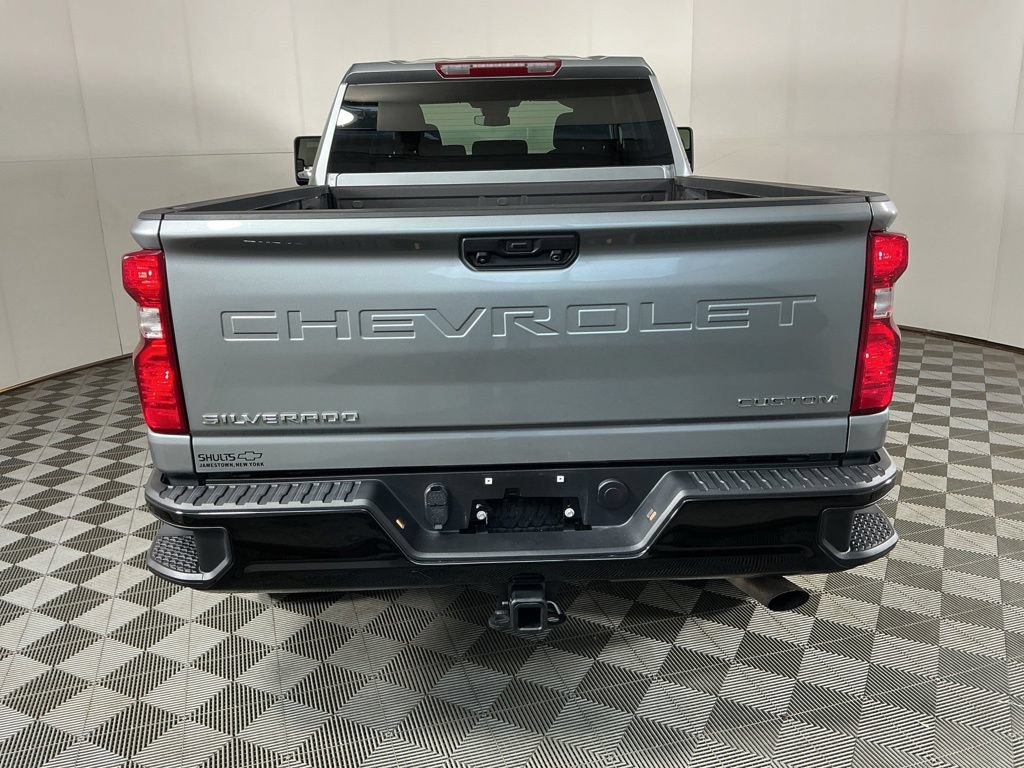 Used 2024 Chevrolet Silverado 2500 Custom w/ Custom Convenience Package AWD/4WD image 9