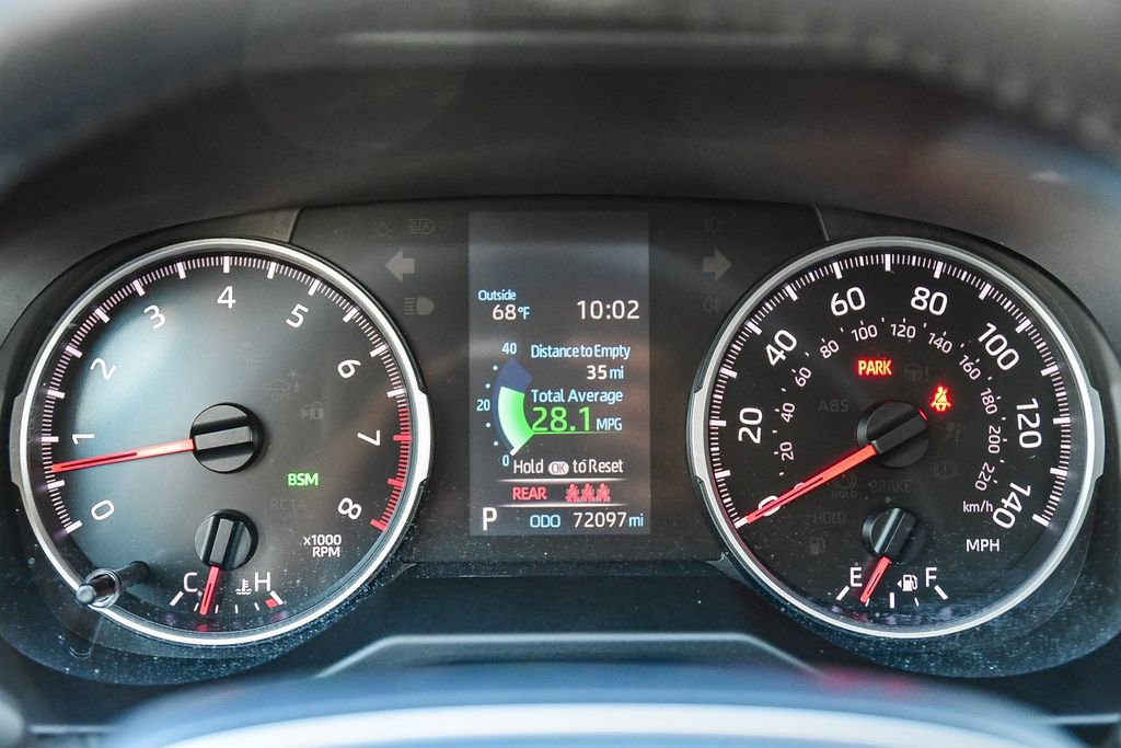 Used 2020 Toyota RAV4 XLE Premium image 25