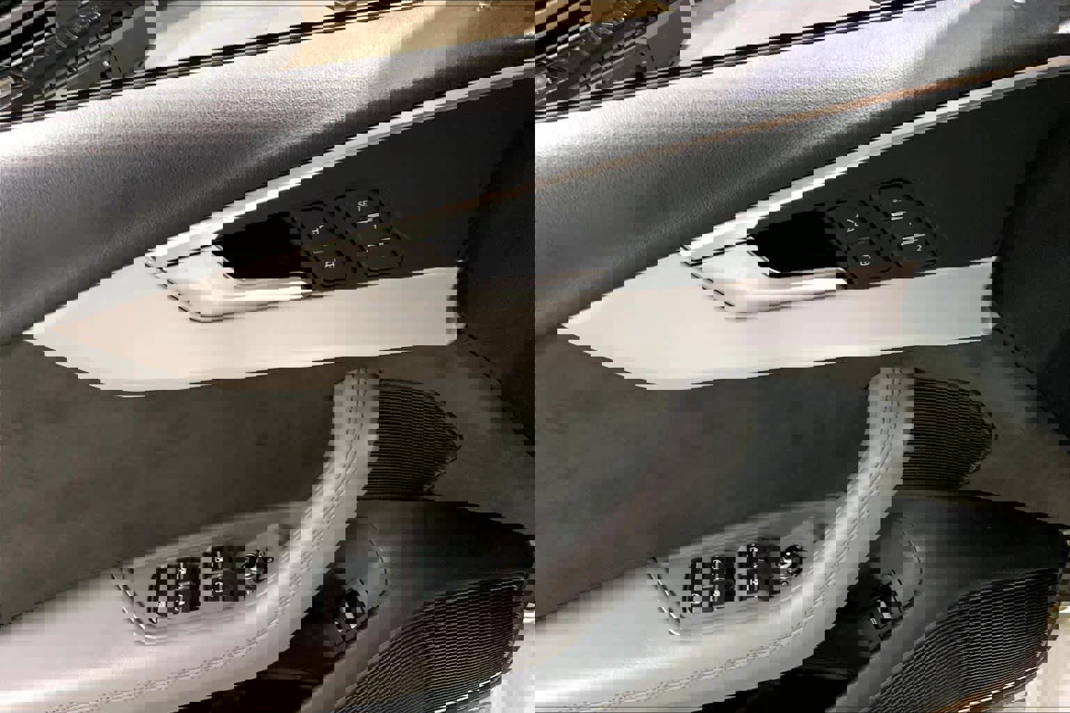 Used 2019 Audi S4 Premium Plus w/ Premium Plus Package image 36