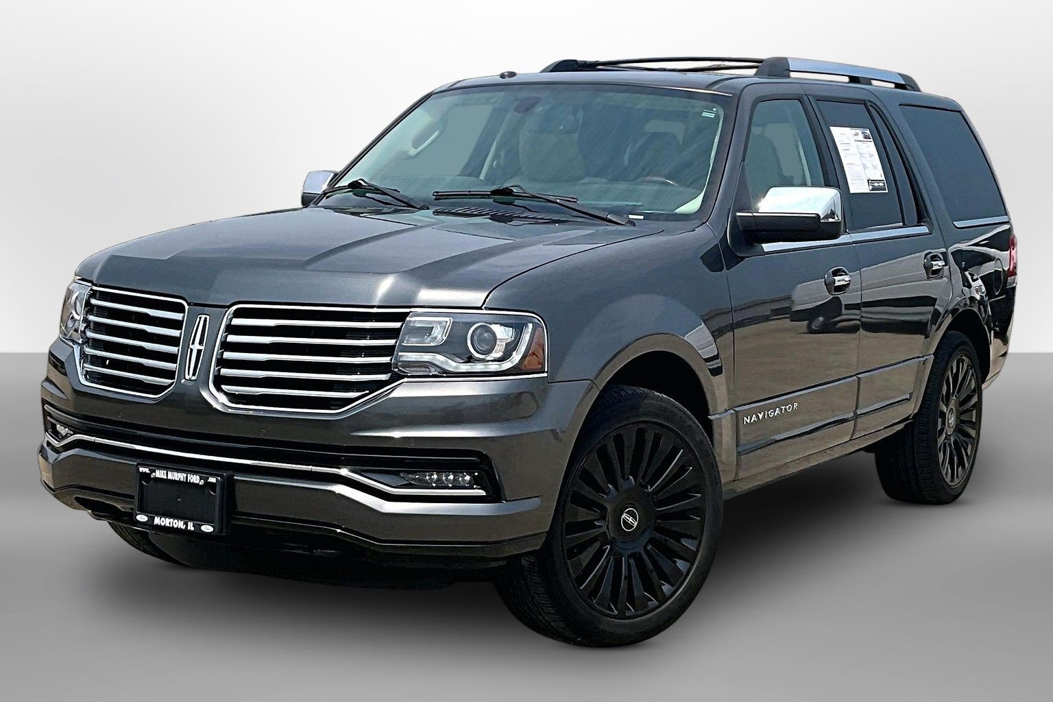 Used 2015 Lincoln Navigator 4WD w/ Equipment Group 101A Reserve image 13