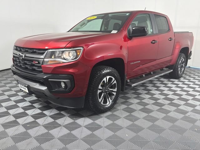 Used 2021 Chevrolet Colorado Z71 AWD/4WD image 2