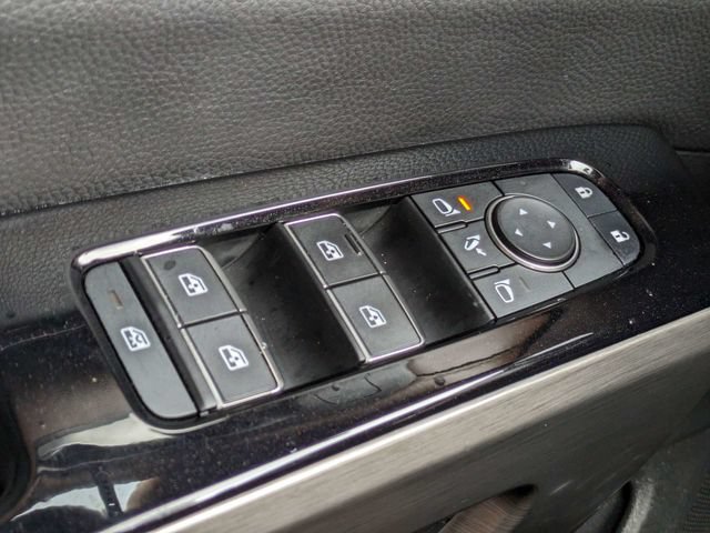 Used 2024 Nissan Pathfinder Platinum FWD image 28