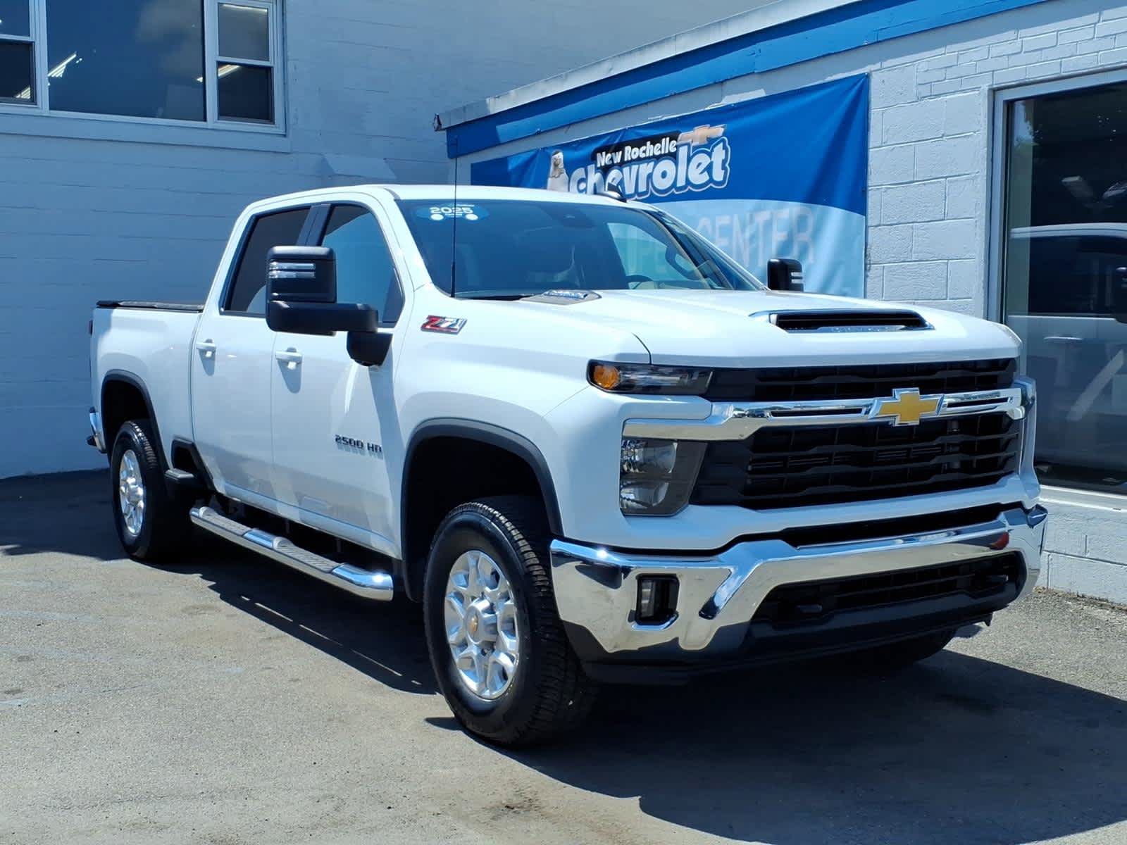 Used 2025 Chevrolet Silverado 2500 LT AWD/4WD video 1