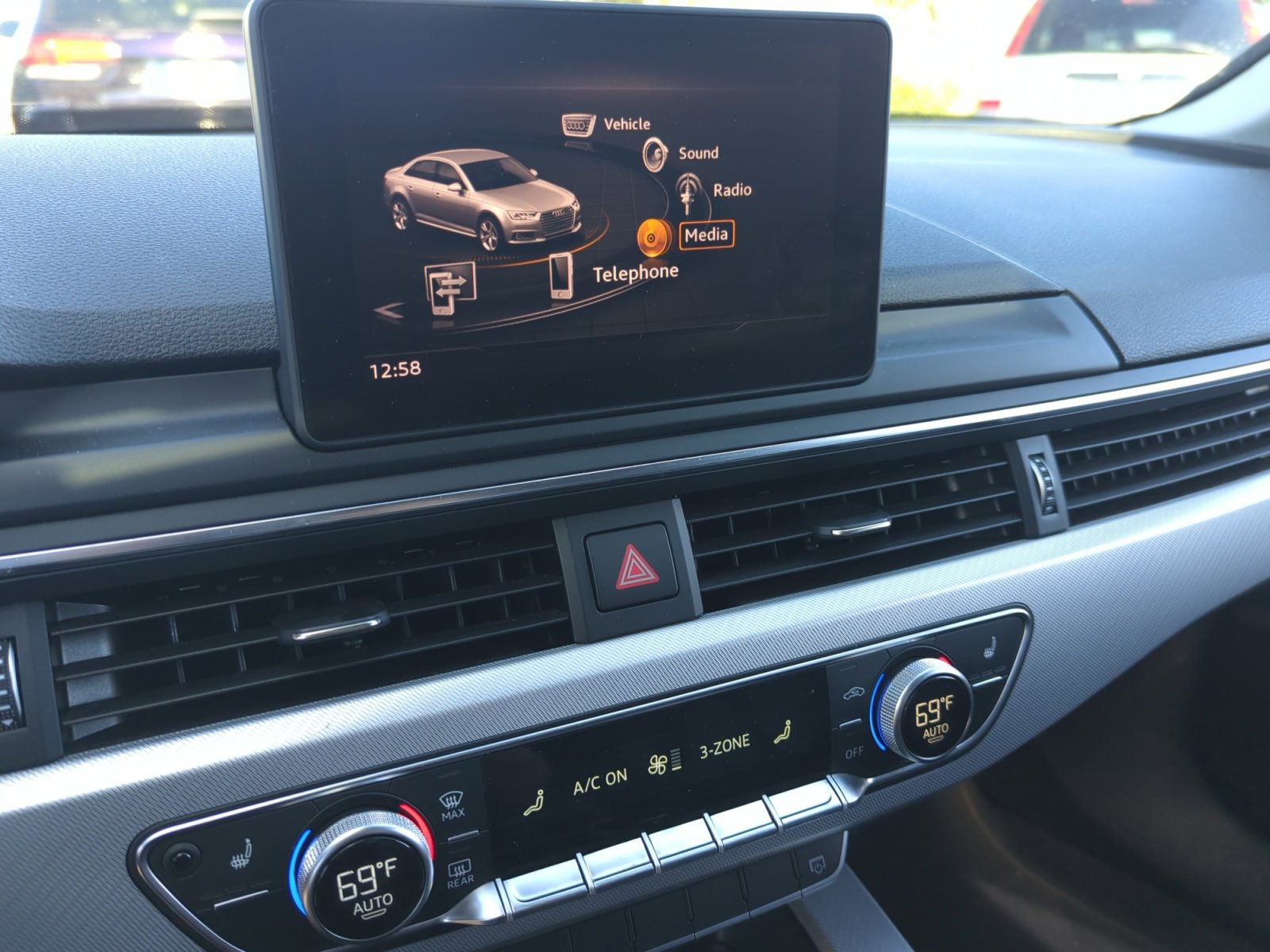 Used 2017 Audi A4 2.0T Ultra Premium w/ Convenience Package image 26